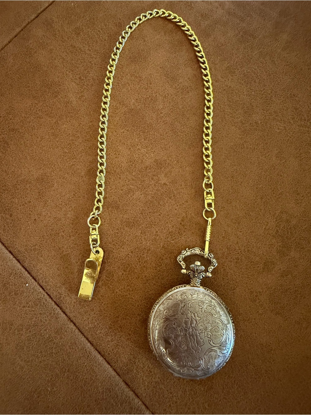 Vintage Gold-Tone Quartz Pocket Watch - Patriotic Eagle Cover, Date Window, & Ch